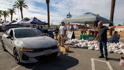 Annual Turkey Giveaway - Hemet